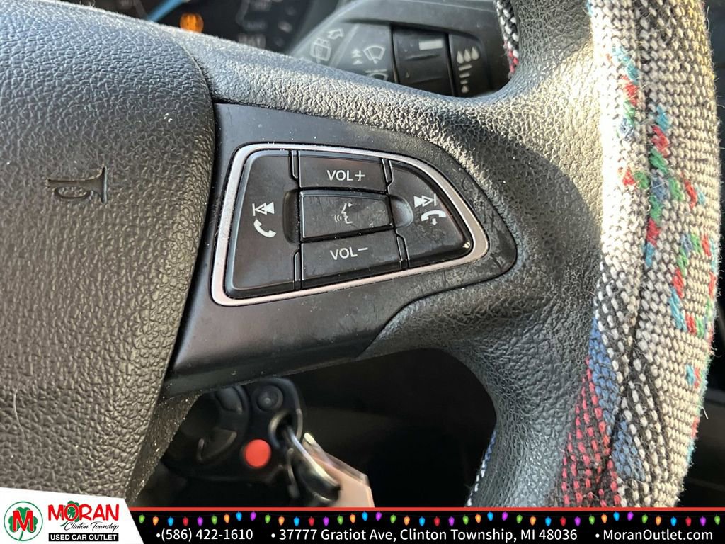 Used 2015 Ford Focus SE image 22