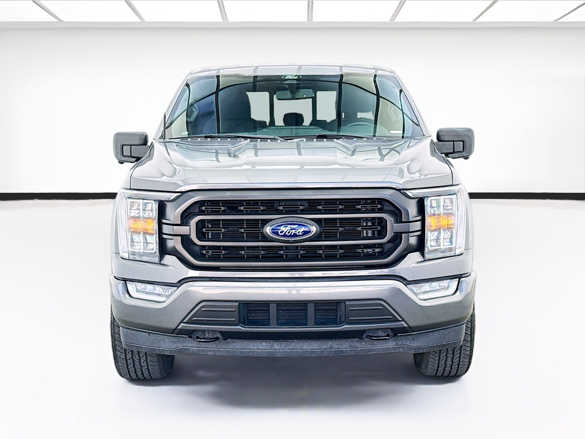 Used 2022 Ford F150 XLT w/ Equipment Group 302A High AWD/4WD image 2