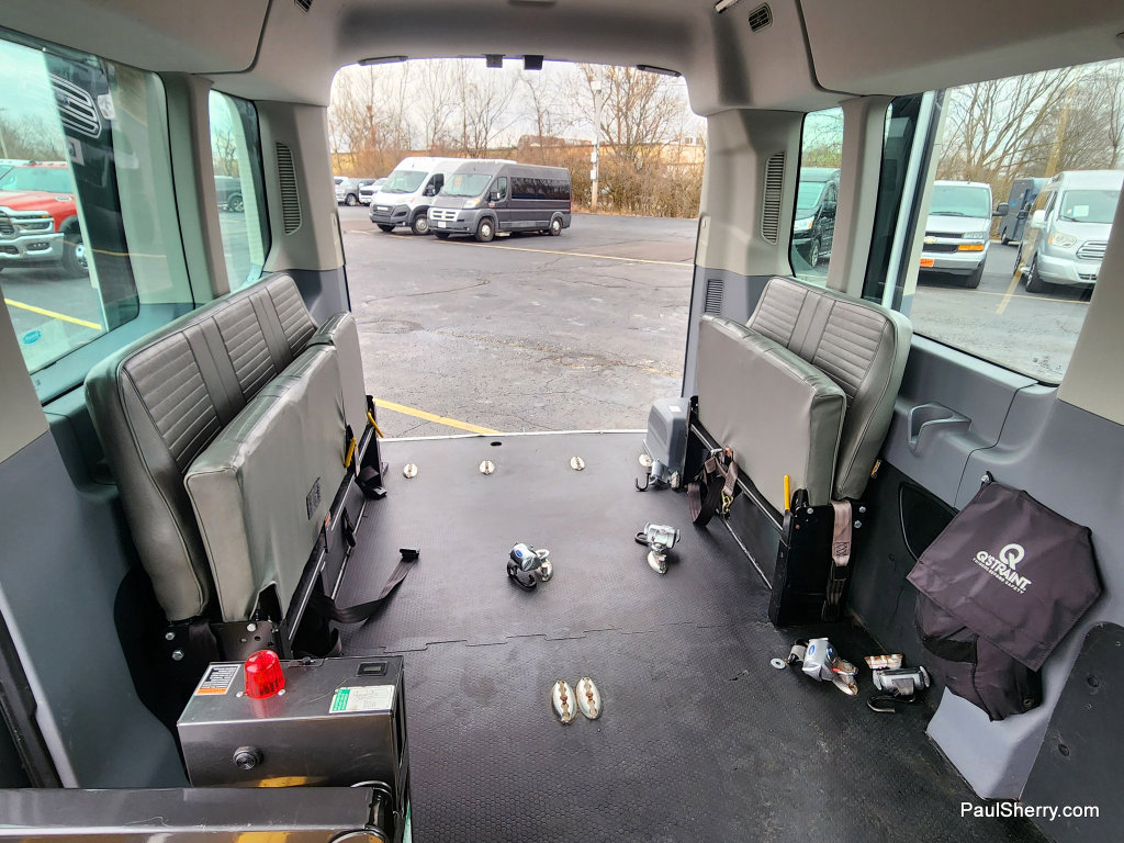 Used 2019 Ford Transit 350 XL image 52