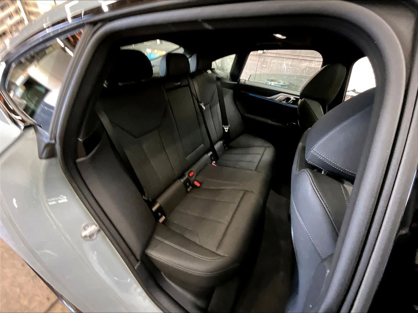 Used 2025 BMW i4 eDrive40 w/ M Sport Package RWD image 30