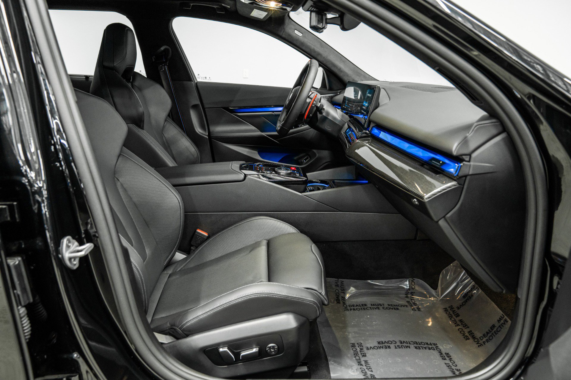 Used 2025 BMW M5 Touring w/ M Driver's Package image 31