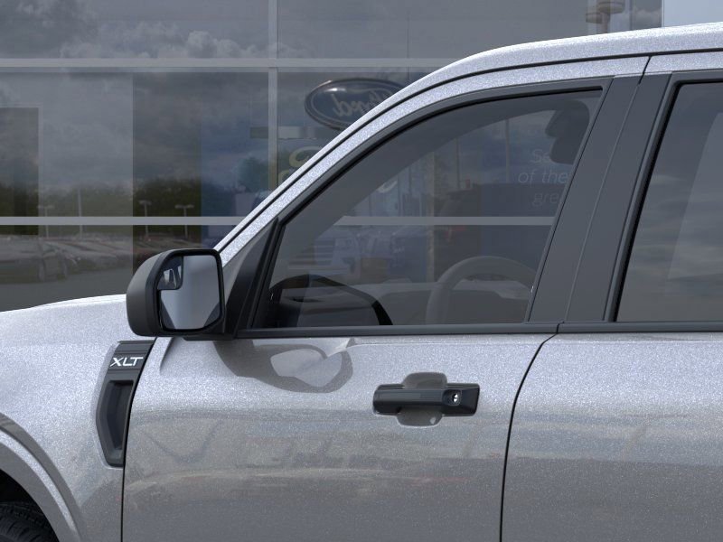 New 2025 Ford Maverick XLT FWD image 21
