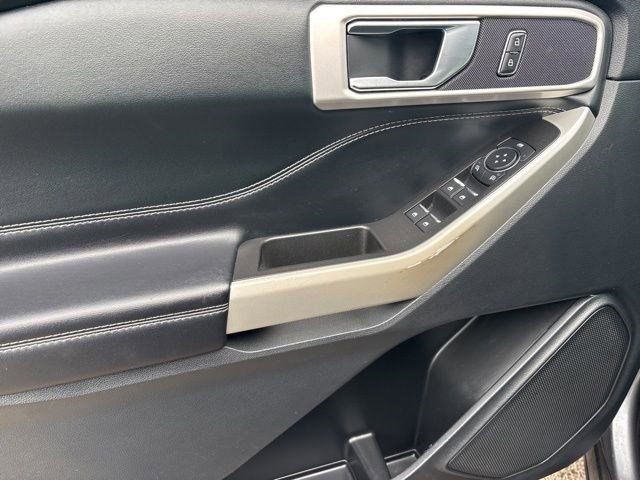 Used 2022 Ford Explorer XLT RWD image 12