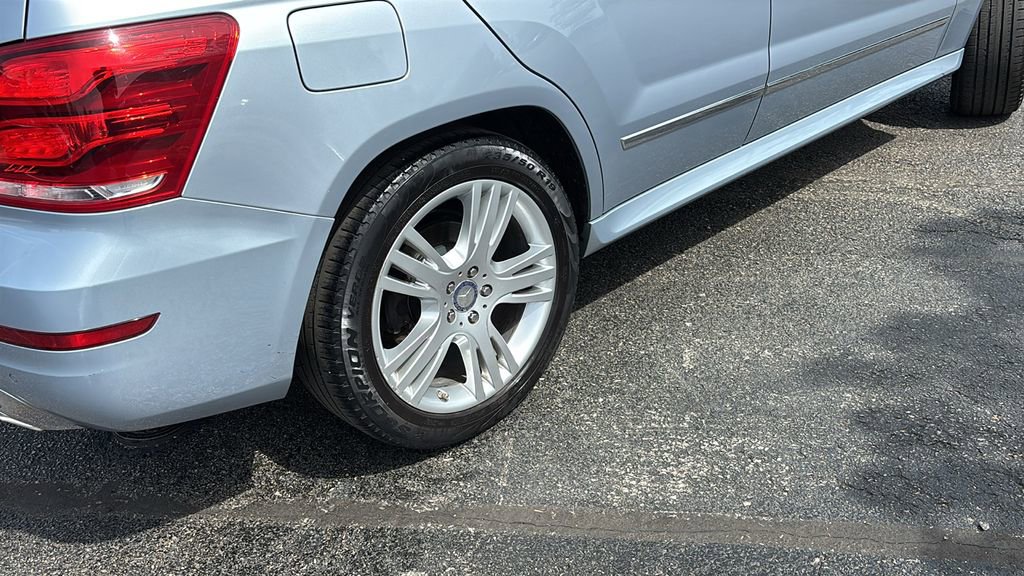 Used 2013 Mercedes-Benz GLK 250 BlueTEC 4MATIC image 8