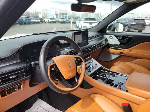 Used 2023 Lincoln Aviator Black Label image 31