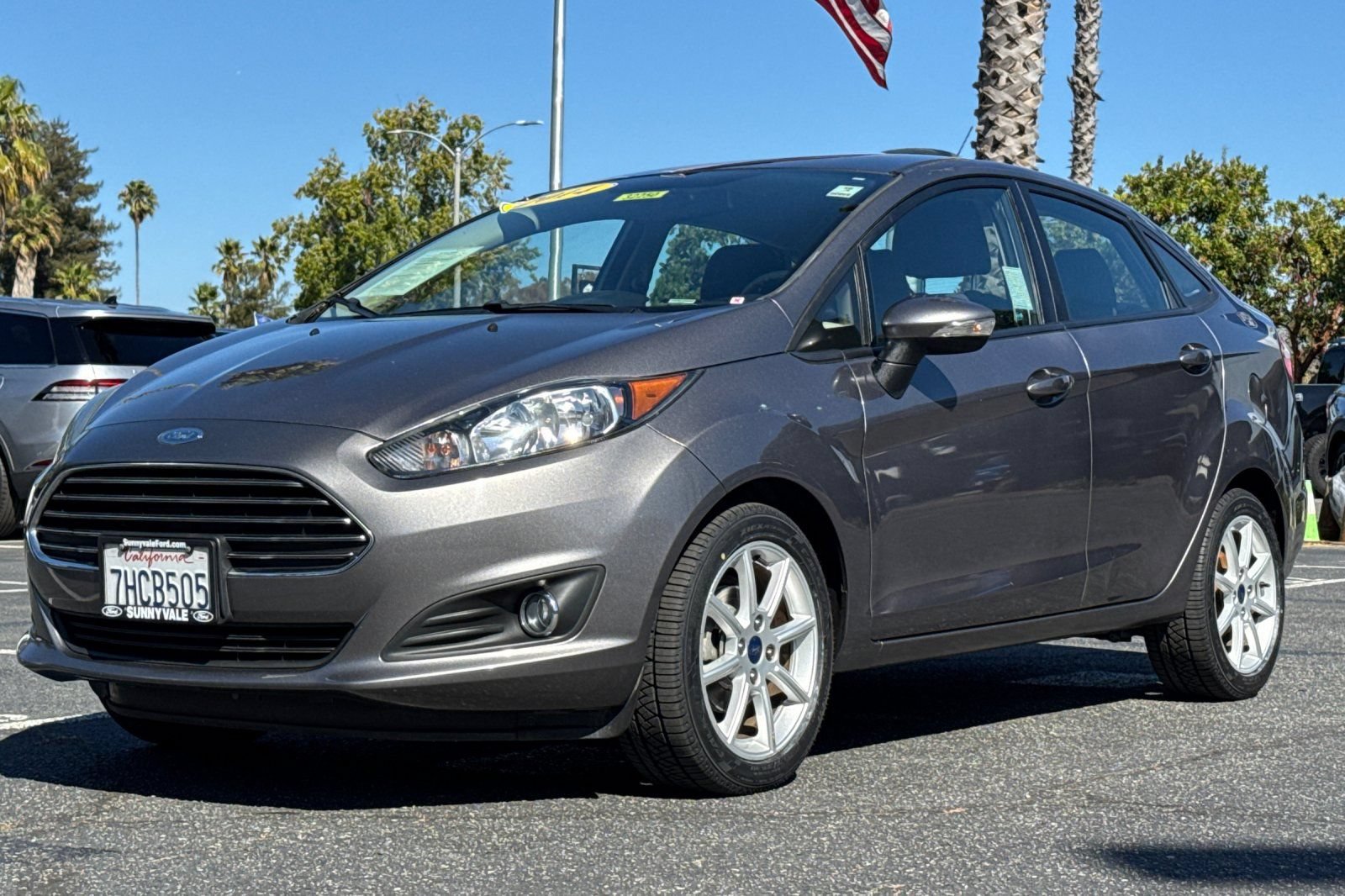 Used 2014 Ford Fiesta SE w/ Equipment Group 201B FWD image 8