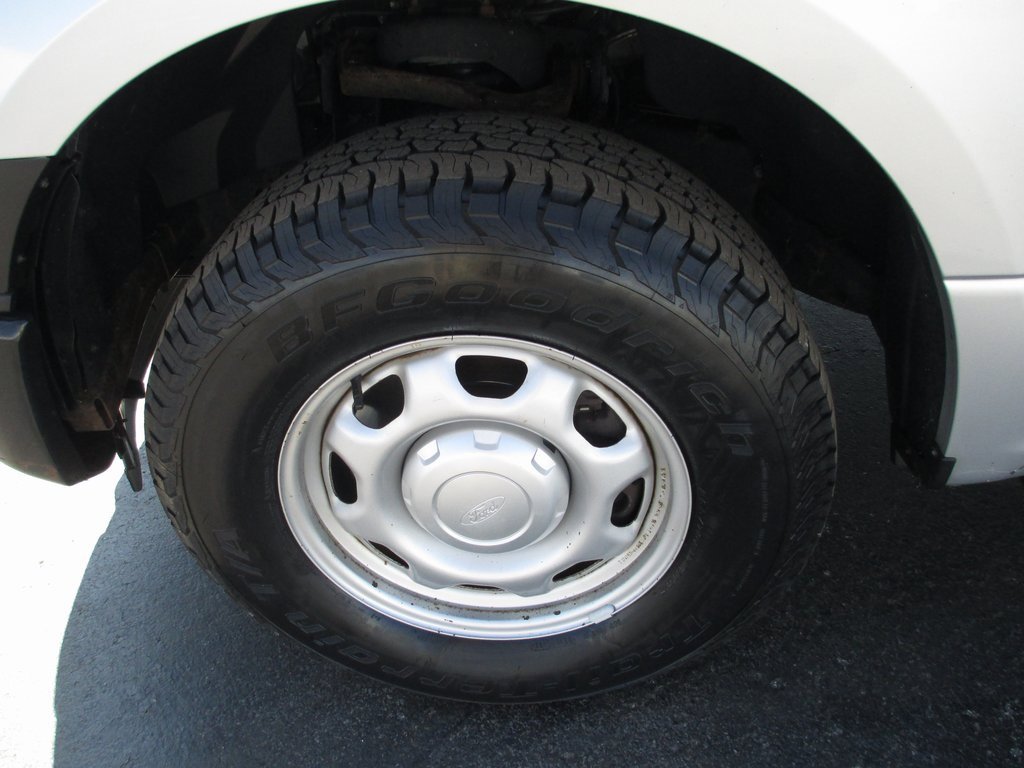 Used 2015 Ford F150 XL w/ Equipment Group 101A Mid image 11