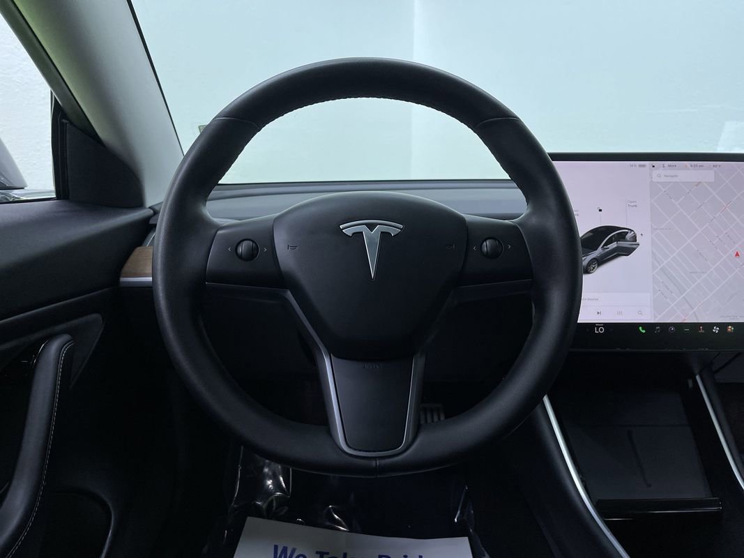 Used 2020 Tesla Model 3 Performance image 19