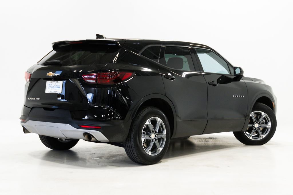 Used 2025 Chevrolet Blazer LT image 26