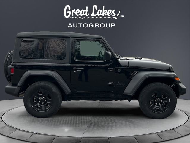 Used 2025 Jeep Wrangler Sport image 6