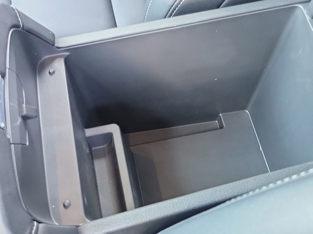 Used 2025 Nissan Murano SV image 14