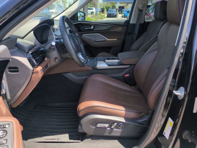 Used 2023 Acura MDX SH-AWD w/ Advance Package image 17