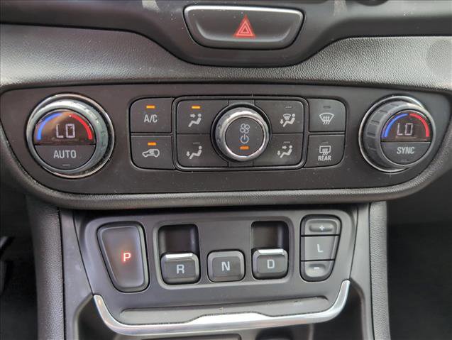 Used 2020 GMC Terrain SLT AWD/4WD image 15