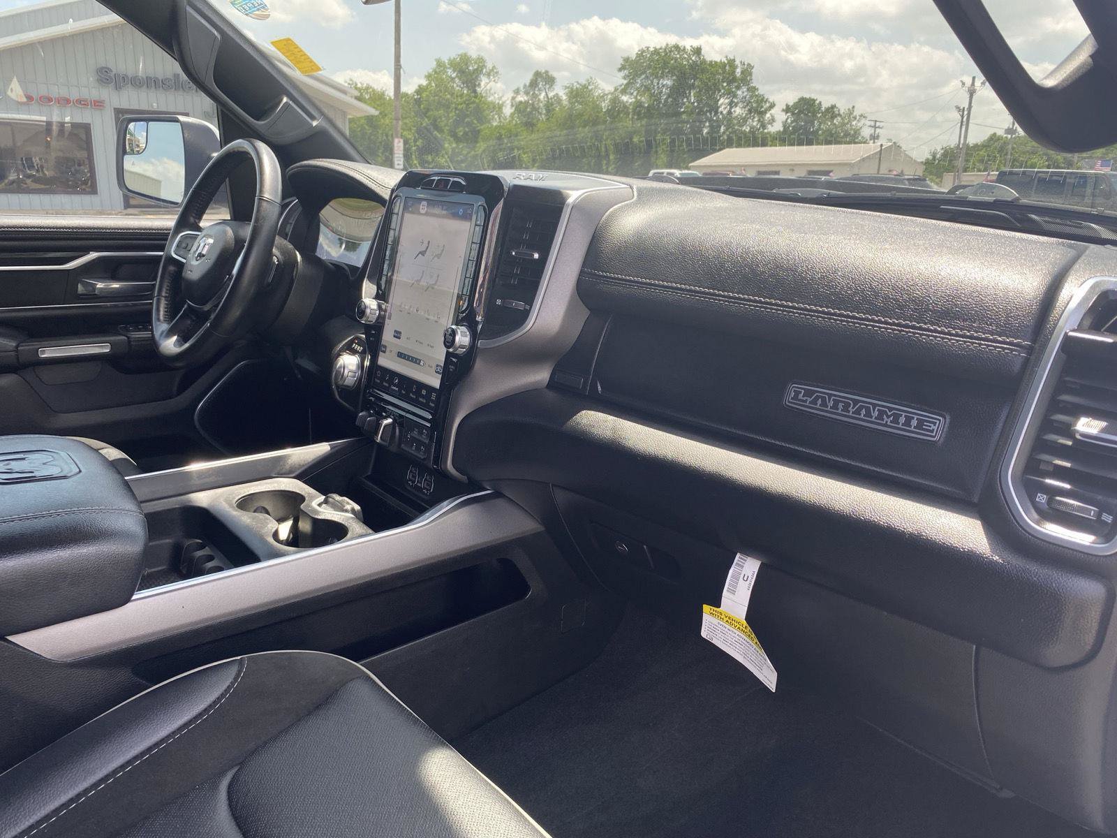 Used 2023 RAM 1500 Laramie AWD/4WD image 40