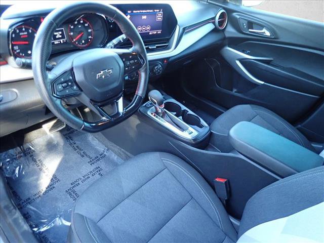 Used 2024 Chevrolet Trax RS w/ Sunroof Package image 10