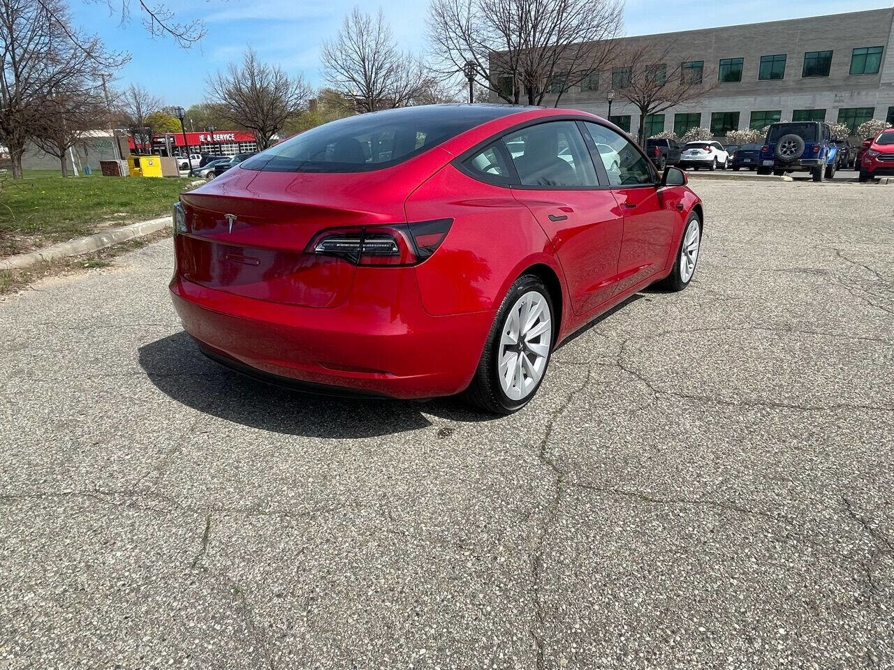 Used 2021 Tesla Model 3 Standard Range Plus image 33