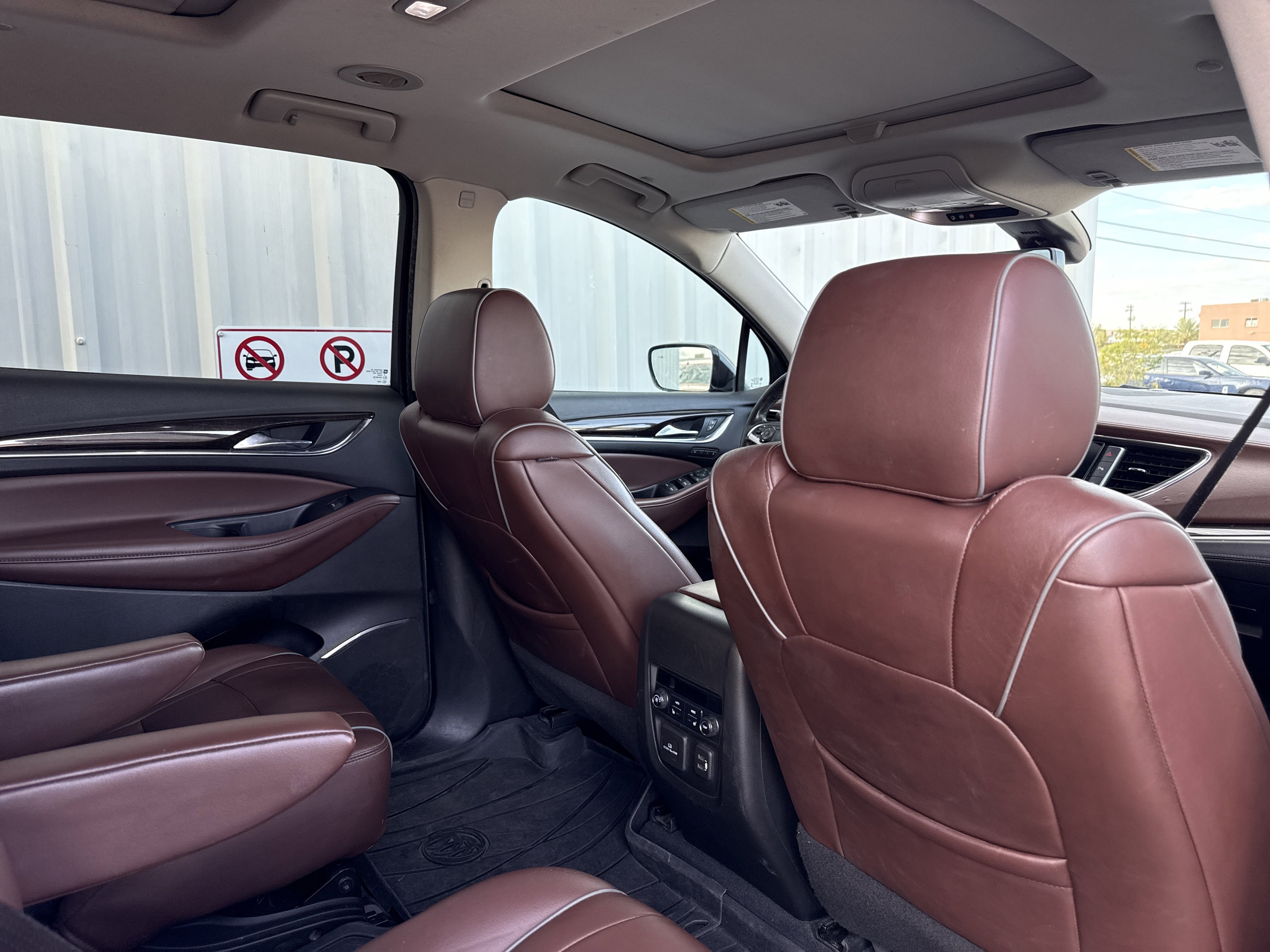 Used 2021 Buick Enclave Avenir w/ Avenir Technology Package image 47