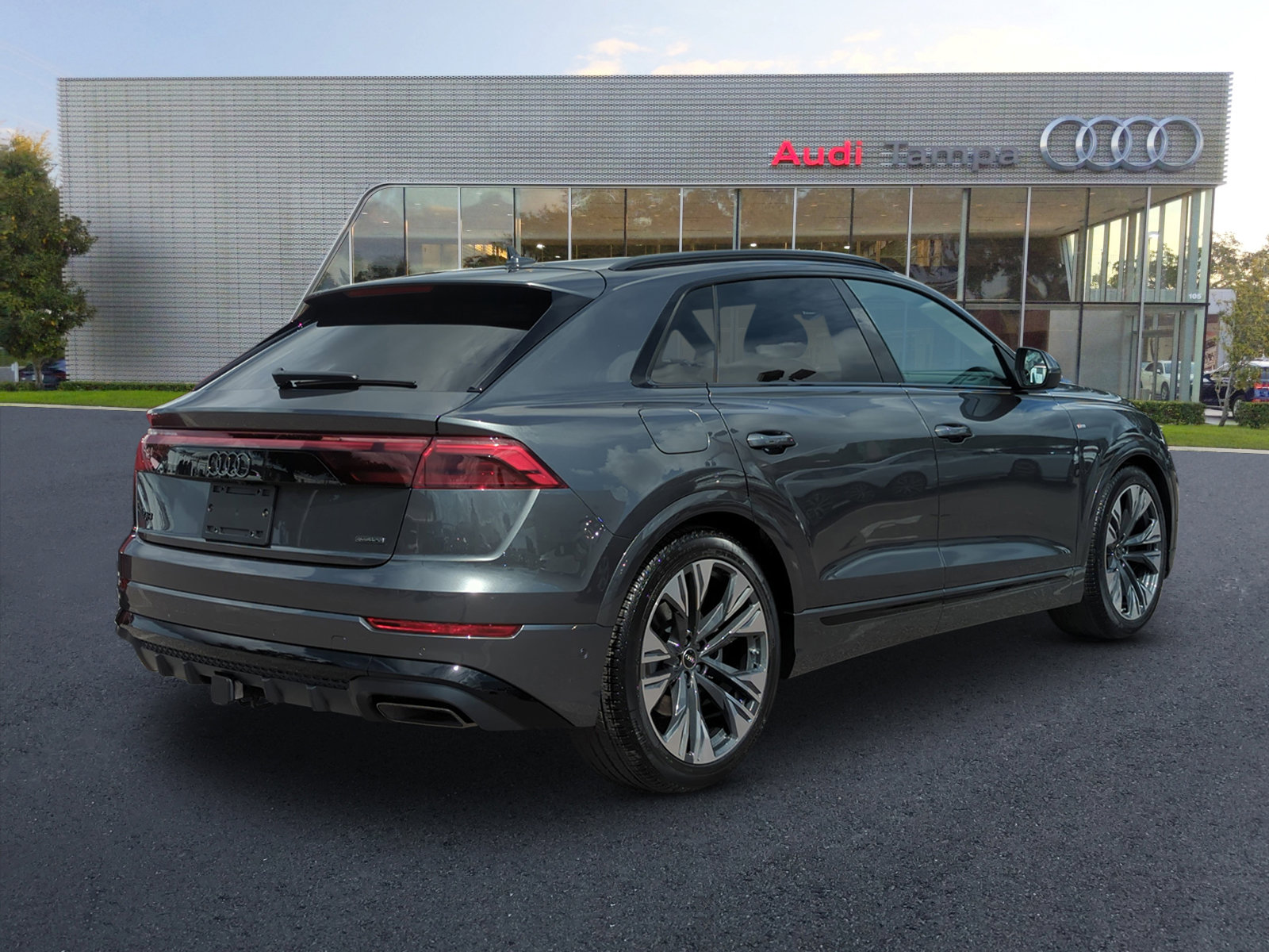 New 2026 Audi Q8 Premium Plus image 4