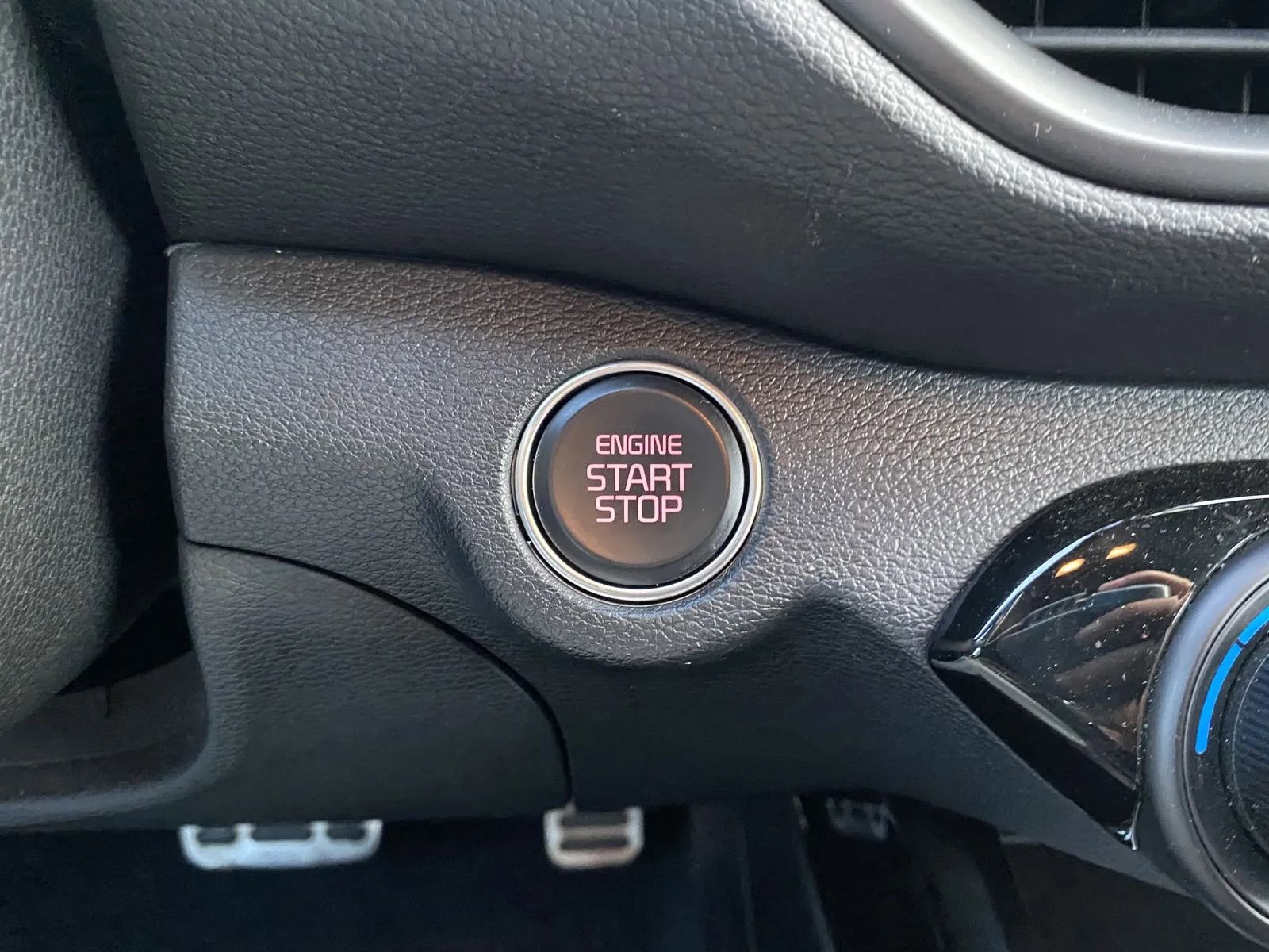 Used 2024 Kia Forte GT-Line image 18