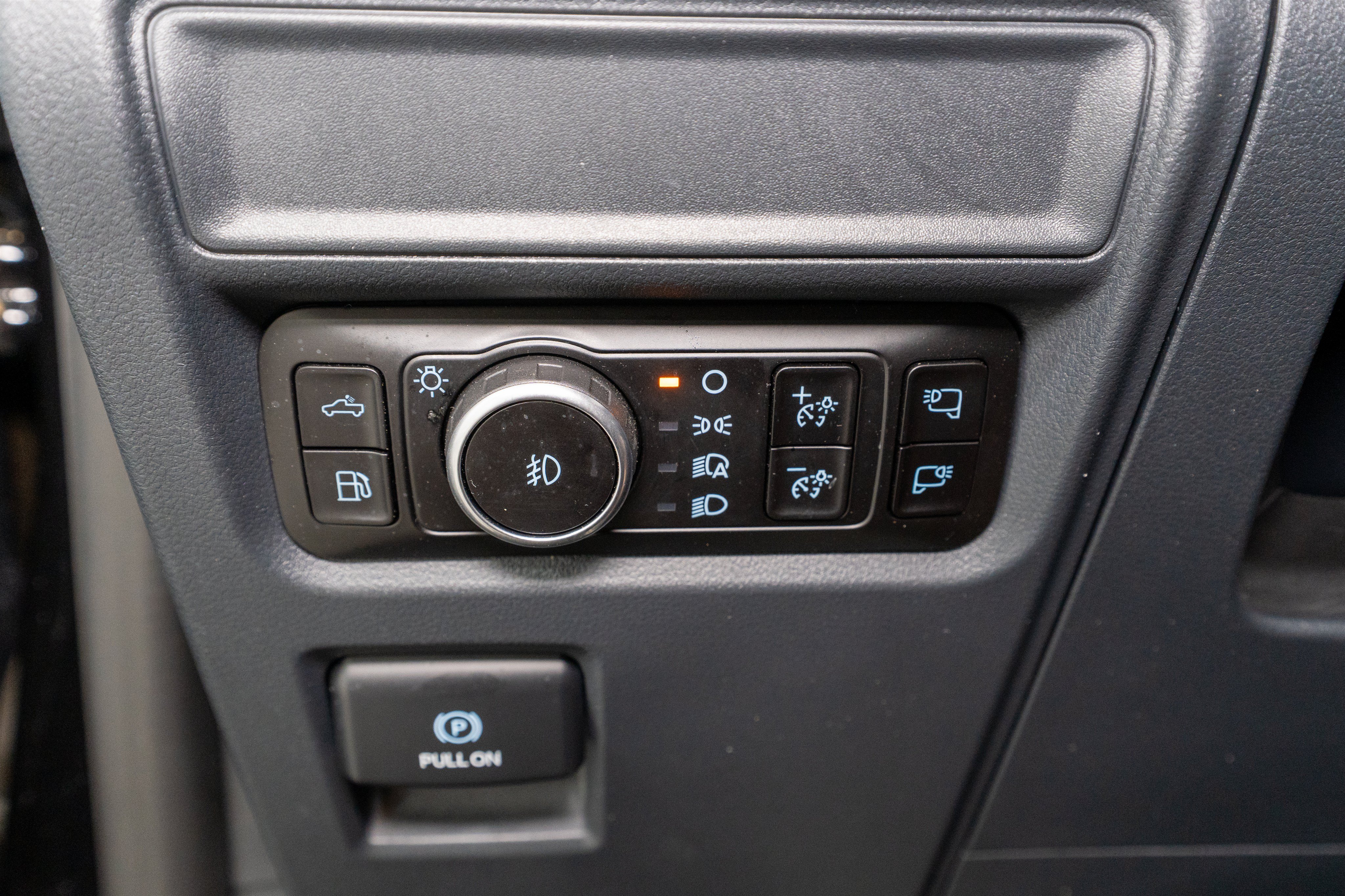 Used 2025 Ford F150 XLT w/ Equipment Group 302A MID AWD/4WD image 36
