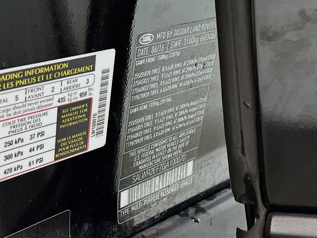 Used 2016 Land Rover Range Rover Sport Supercharged image 35