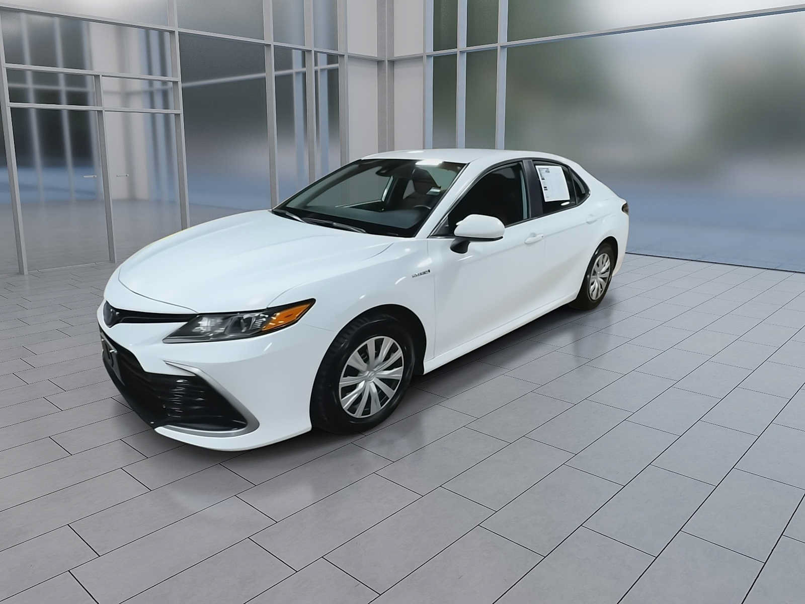 Used 2021 Toyota Camry LE FWD image 4