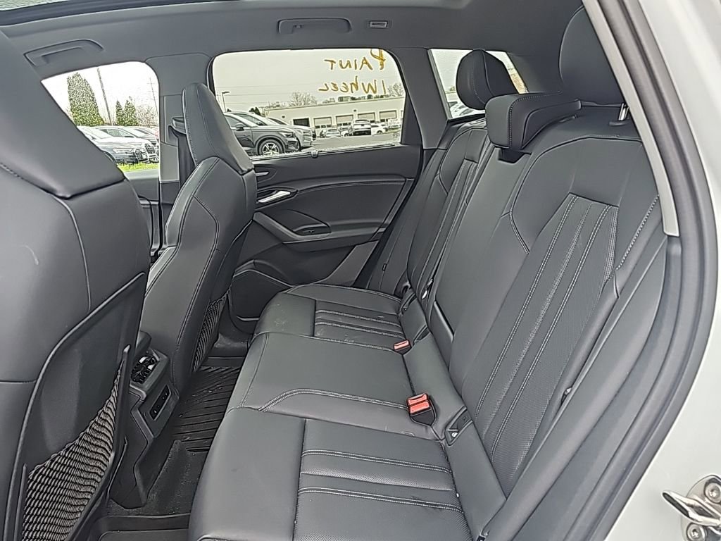 Certified 2025 Audi Q6 e-tron Premium Plus w/ Premium Plus image 11