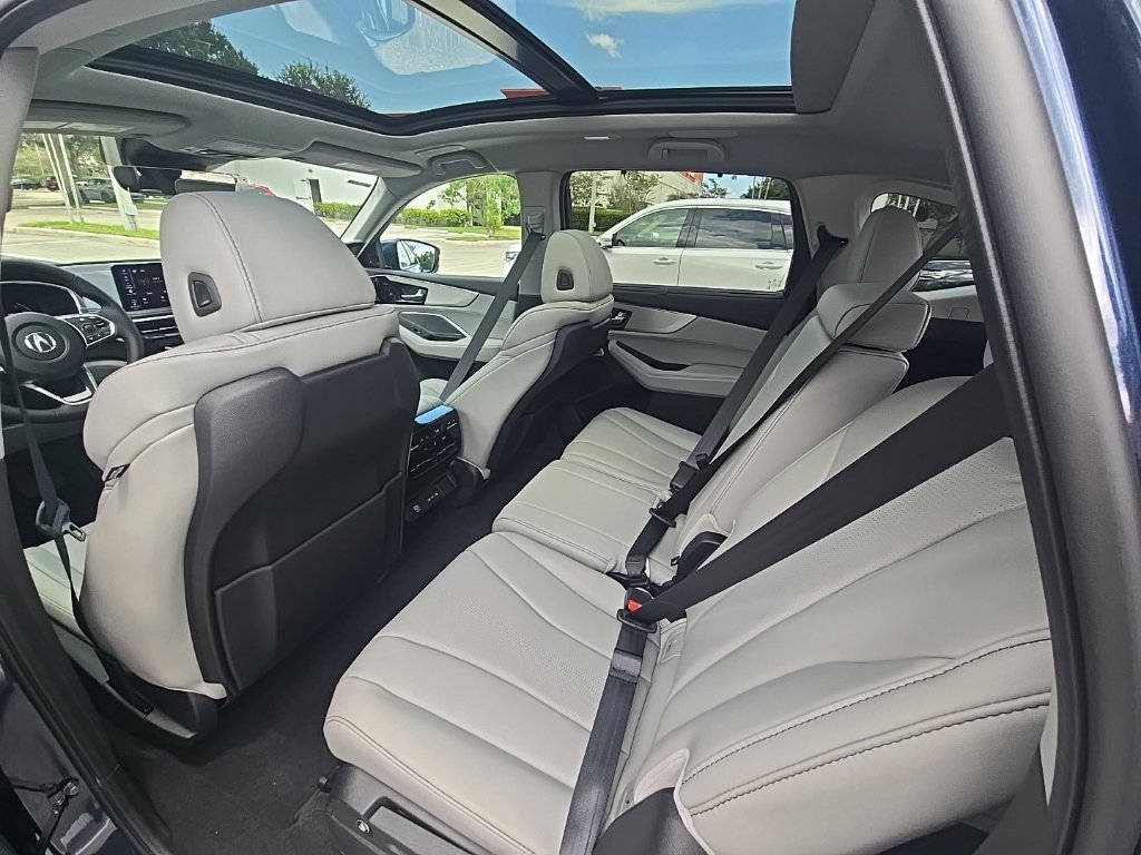 New 2026 Acura MDX w/ Technology Package AWD/4WD image 33