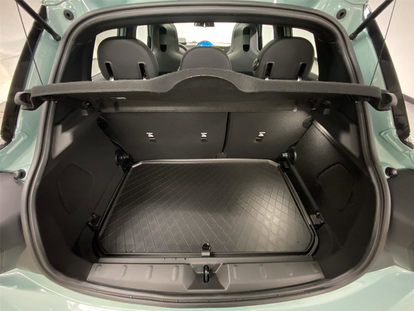 New 2026 MINI Cooper S image 25