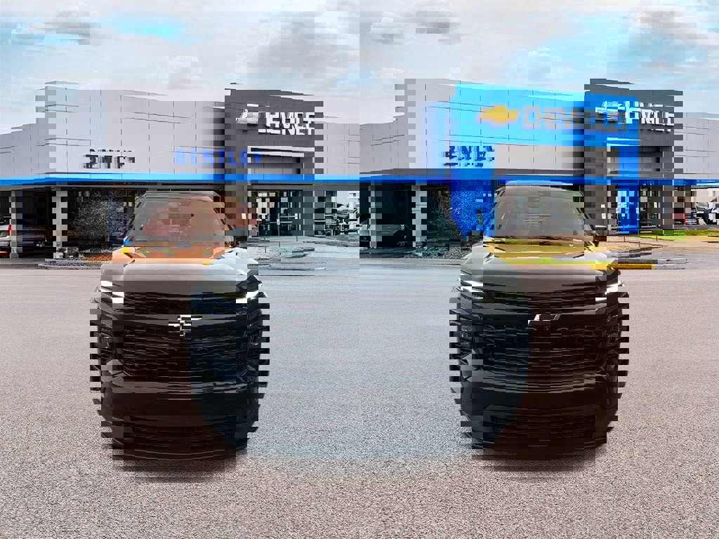 New 2026 Chevrolet Traverse LT w/ Midnight/Sport Edition image 8