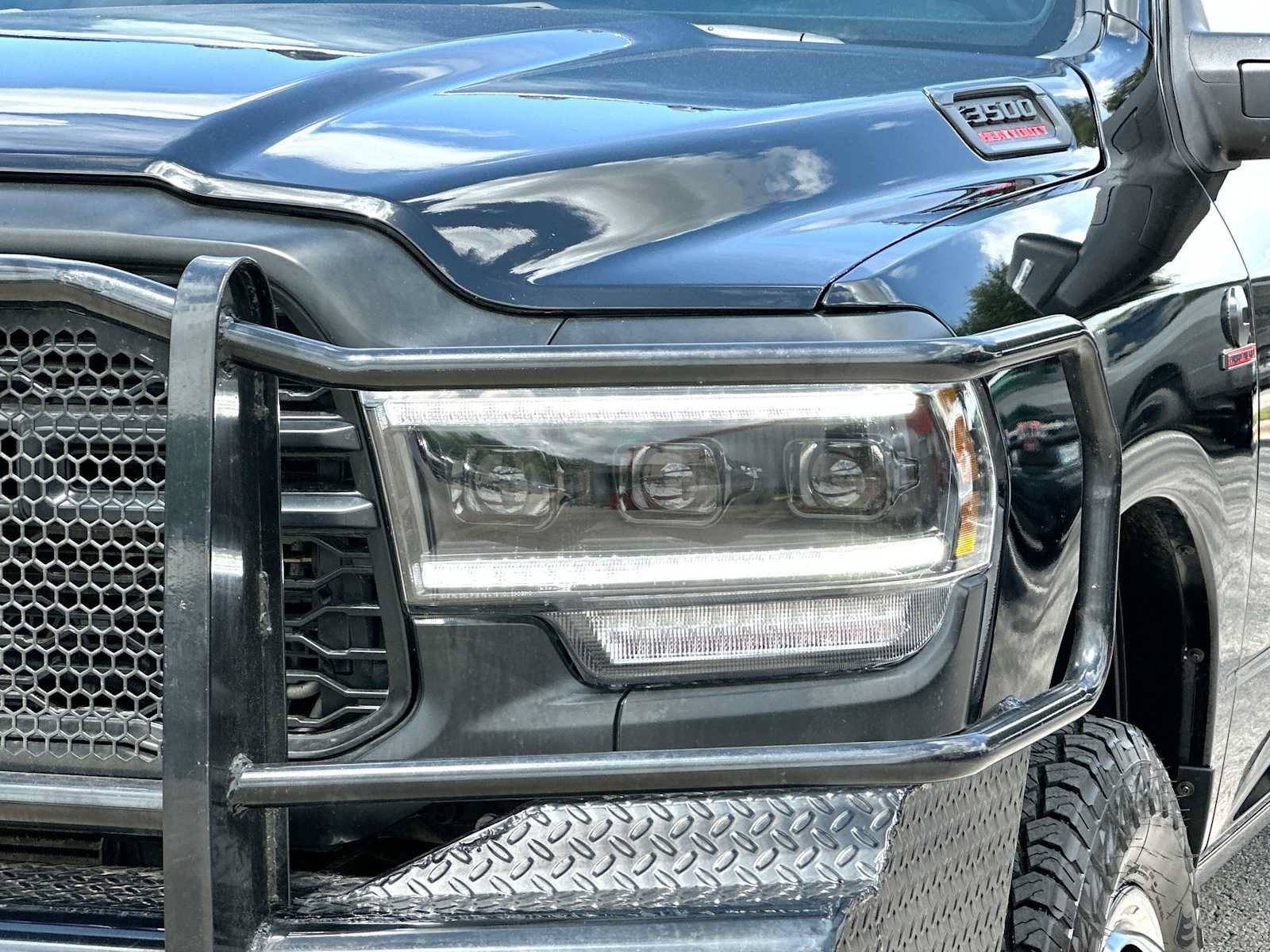 Used 2024 RAM 3500 Tradesman AWD/4WD image 16