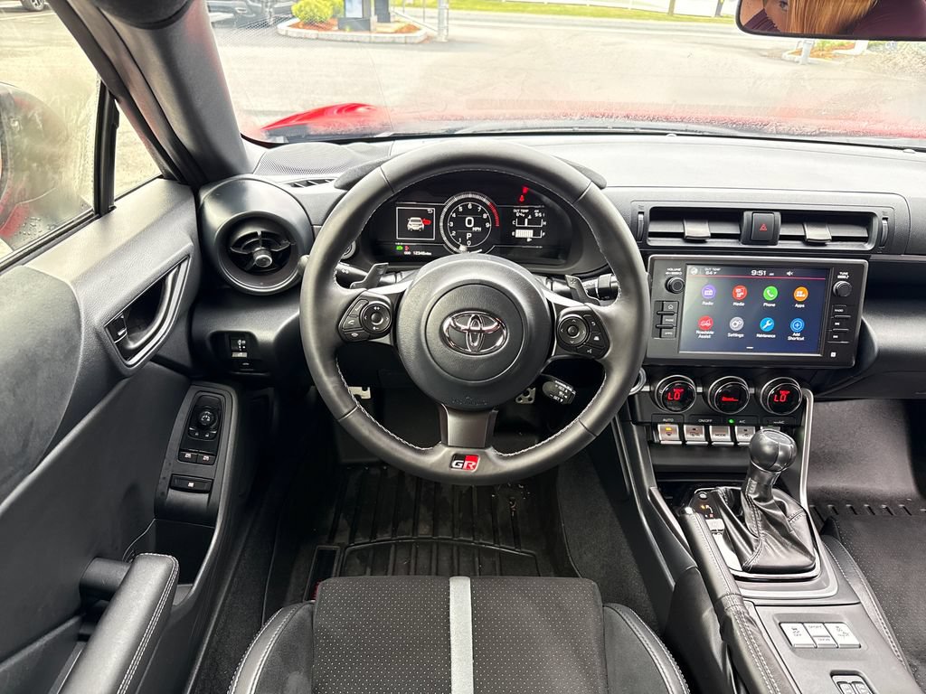 Used 2024 Toyota GR86 Premium RWD image 15