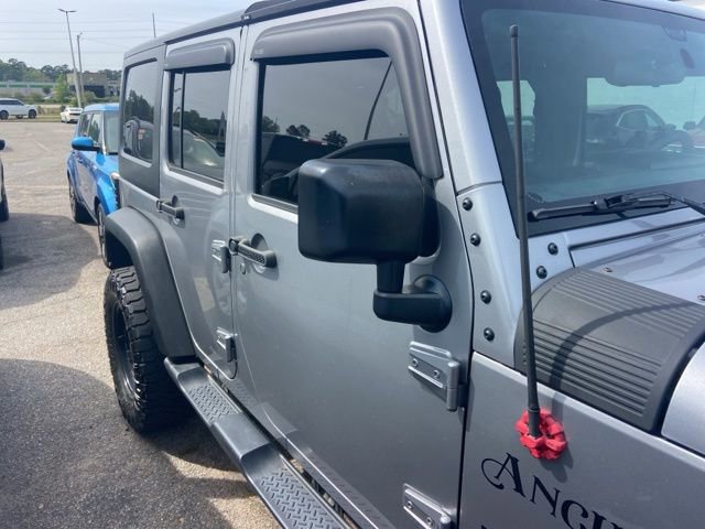 Used 2017 Jeep Wrangler Unlimited Sport image 10