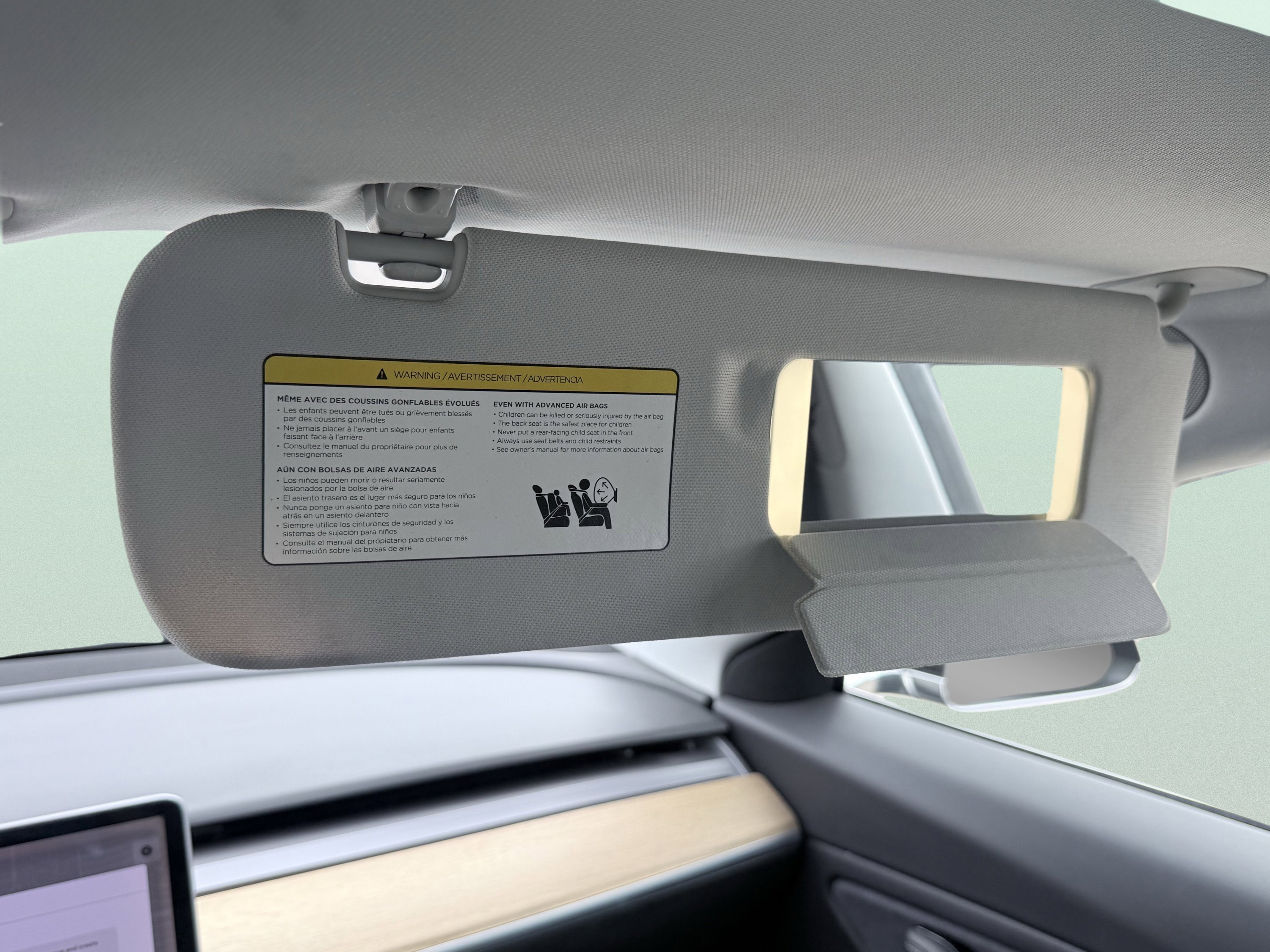 Used 2018 Tesla Model 3 Mid Range image 53