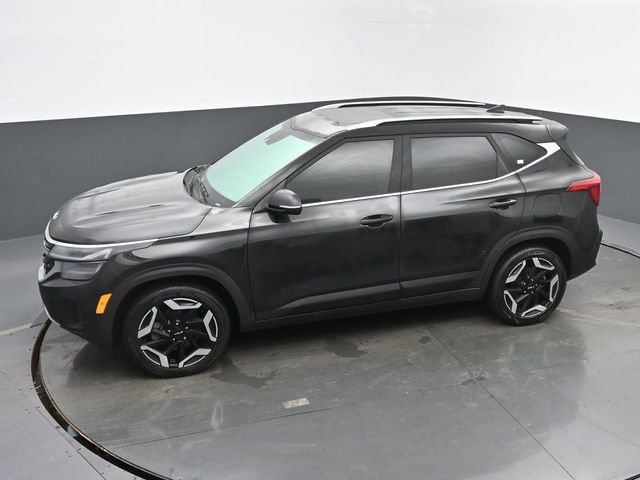 Used 2025 Kia Seltos SX w/ SX Sunroof Package image 39