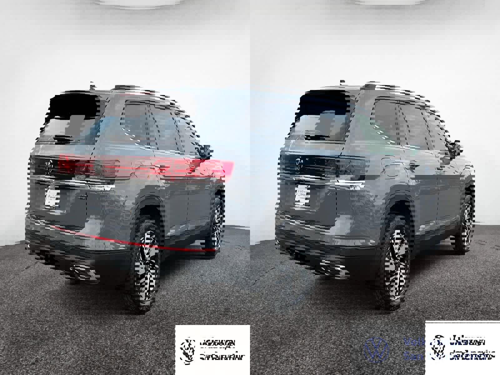 New 2026 Volkswagen Atlas SE image 5