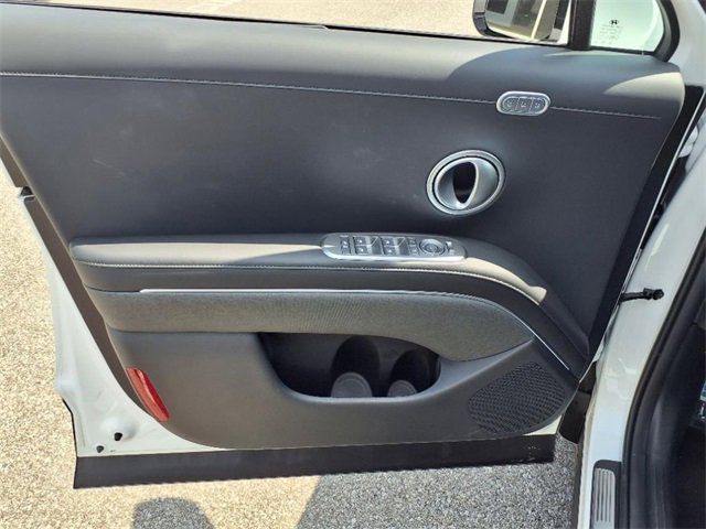 New 2026 Hyundai Palisade Calligraphy image 9