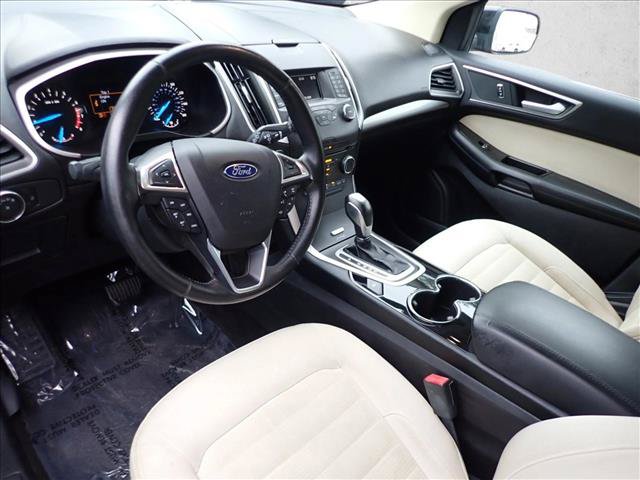 Used 2017 Ford Edge SEL AWD/4WD image 10