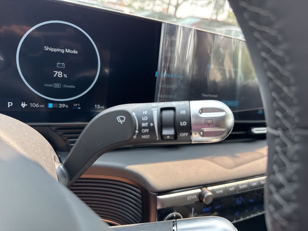 New 2025 Hyundai Ioniq 5 SEL image 34