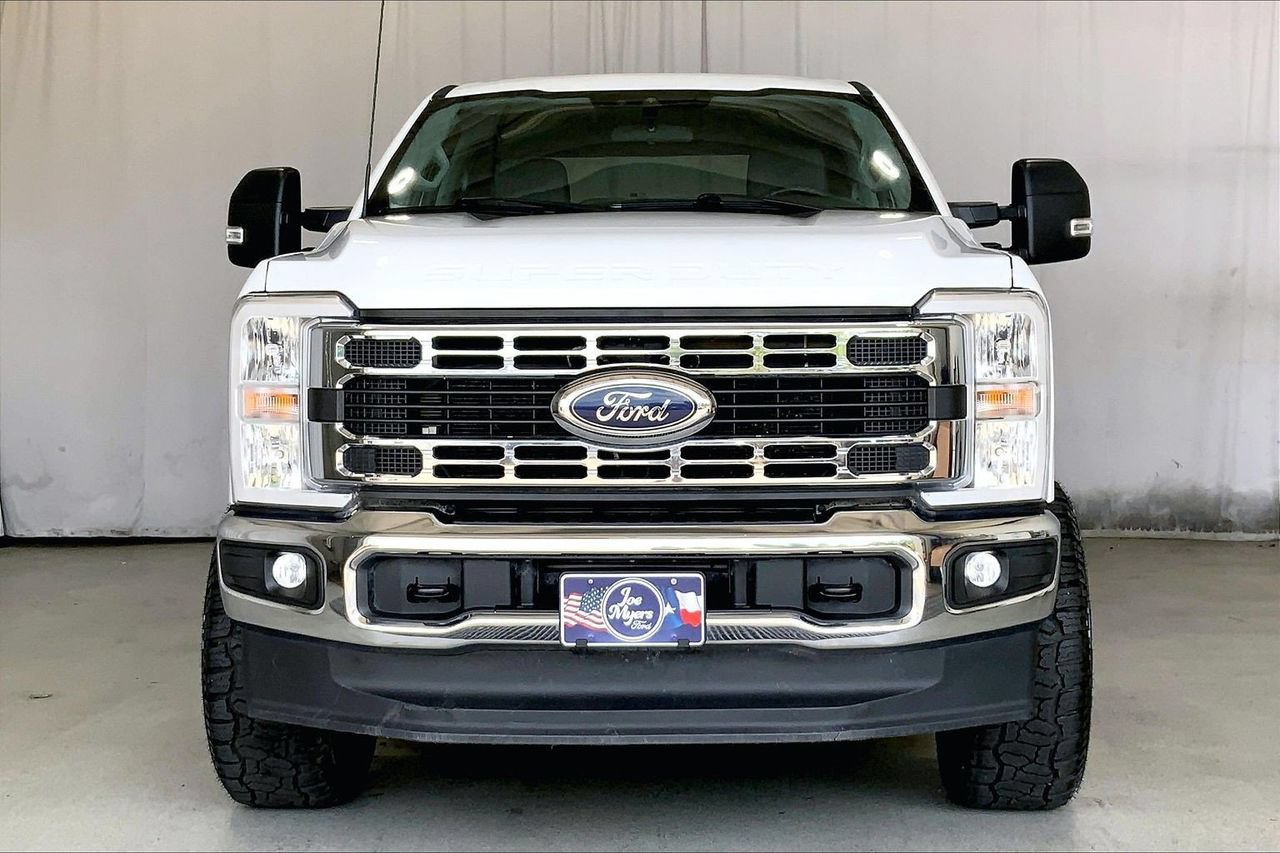 Used 2024 Ford F250 XLT w/ FX4 Off-Road Package AWD/4WD image 2