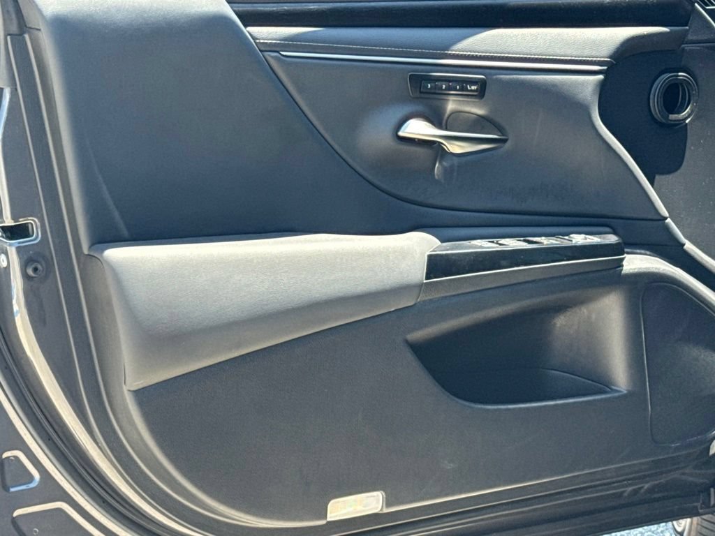 Used 2025 Lexus ES 350 w/ Premium Package FWD image 20