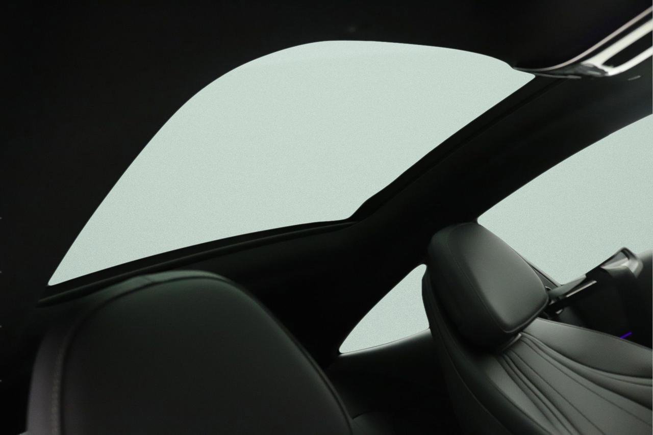 New 2026 Mercedes-Benz CLE 300 4MATIC Coupe image 12