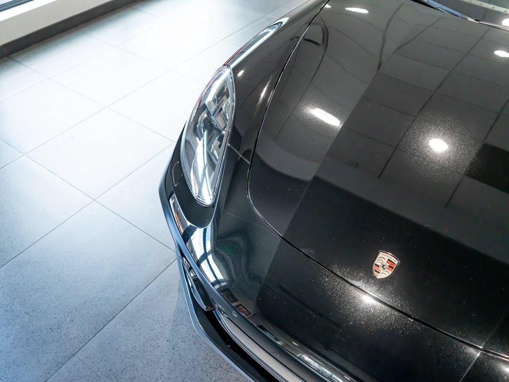 Certified 2018 Porsche Panamera Turbo AWD/4WD image 30
