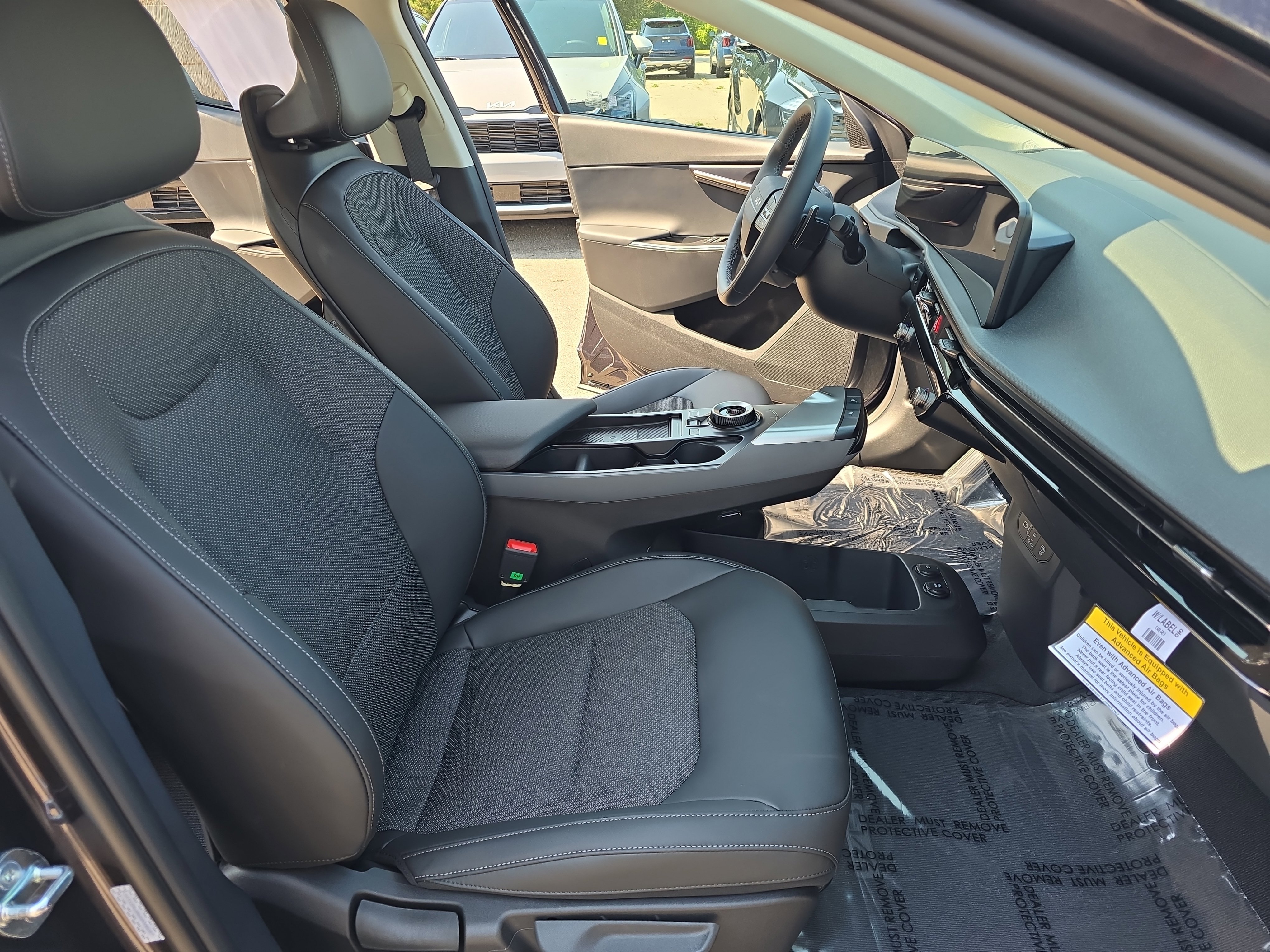 New 2025 Kia EV6 Light image 10