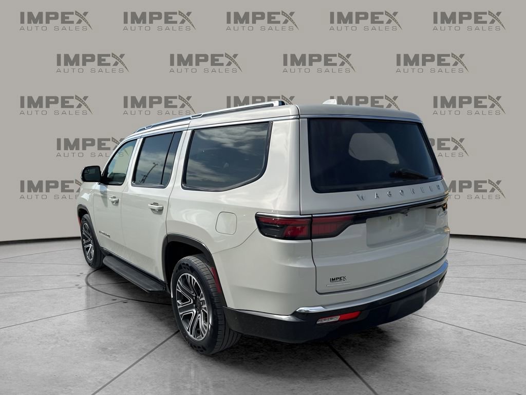 Used 2022 Jeep Wagoneer Series III w/ Convenience Group I AWD/4WD image 3