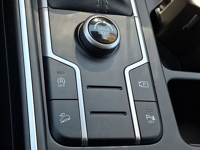 Certified 2023 Kia Sorento S FWD image 24