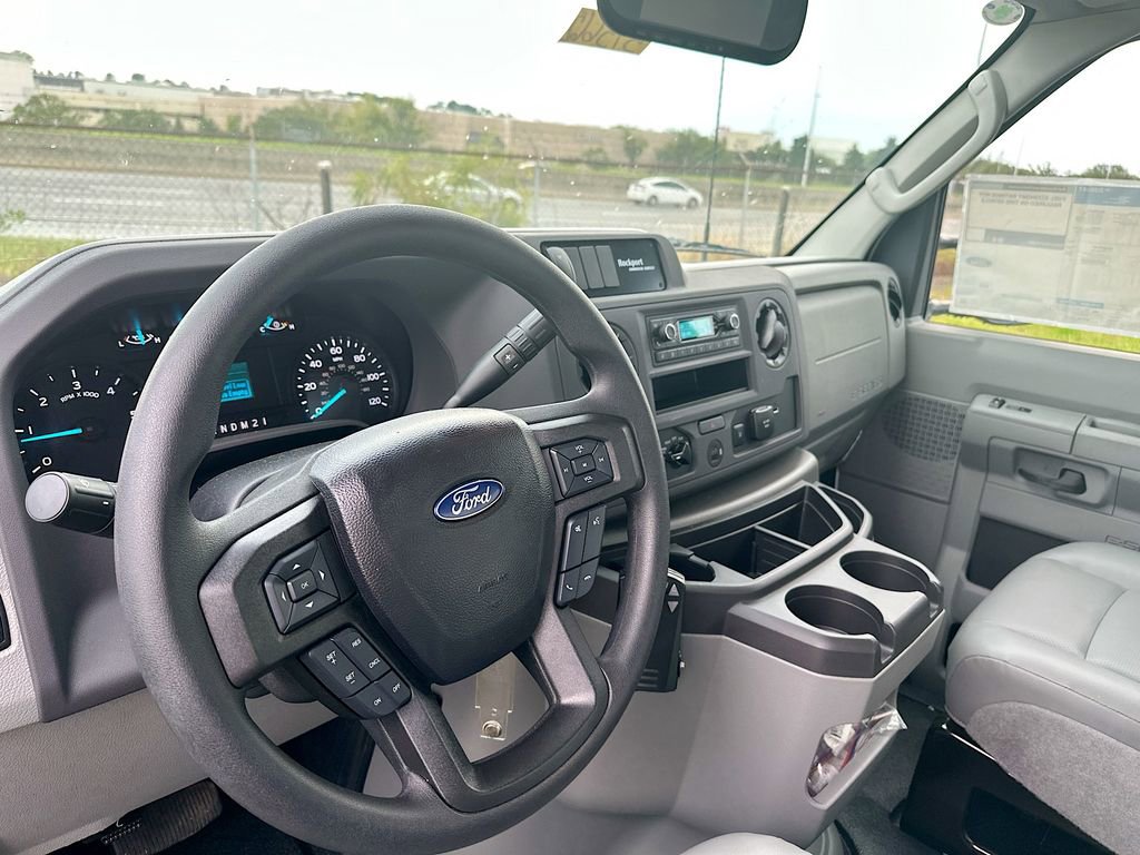 New 2025 Ford E-350 and Econoline 350 Super Duty w/ Power Equipment Group image 9