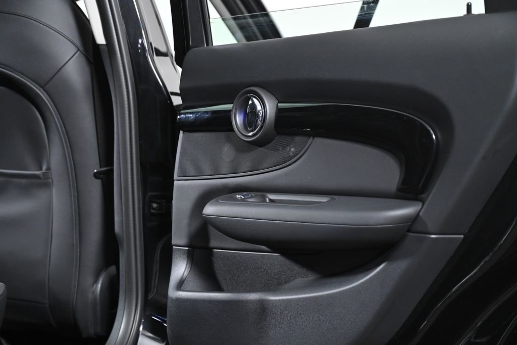 Certified 2023 MINI Cooper Clubman S image 35