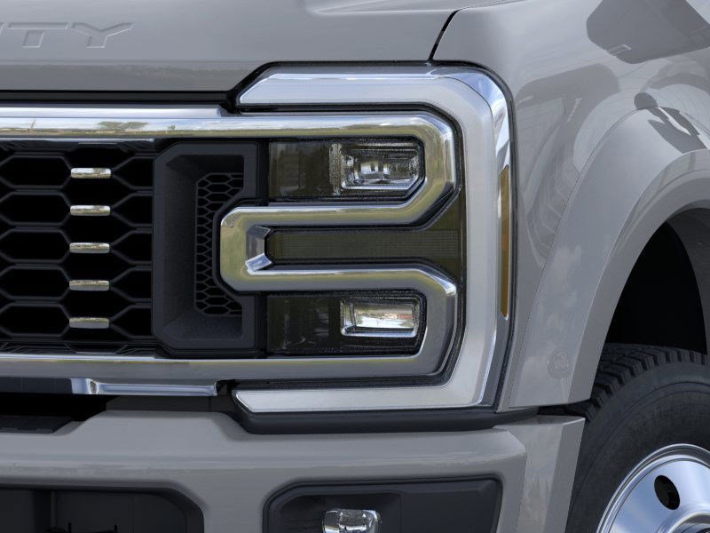 New 2026 Ford F450 Platinum image 21