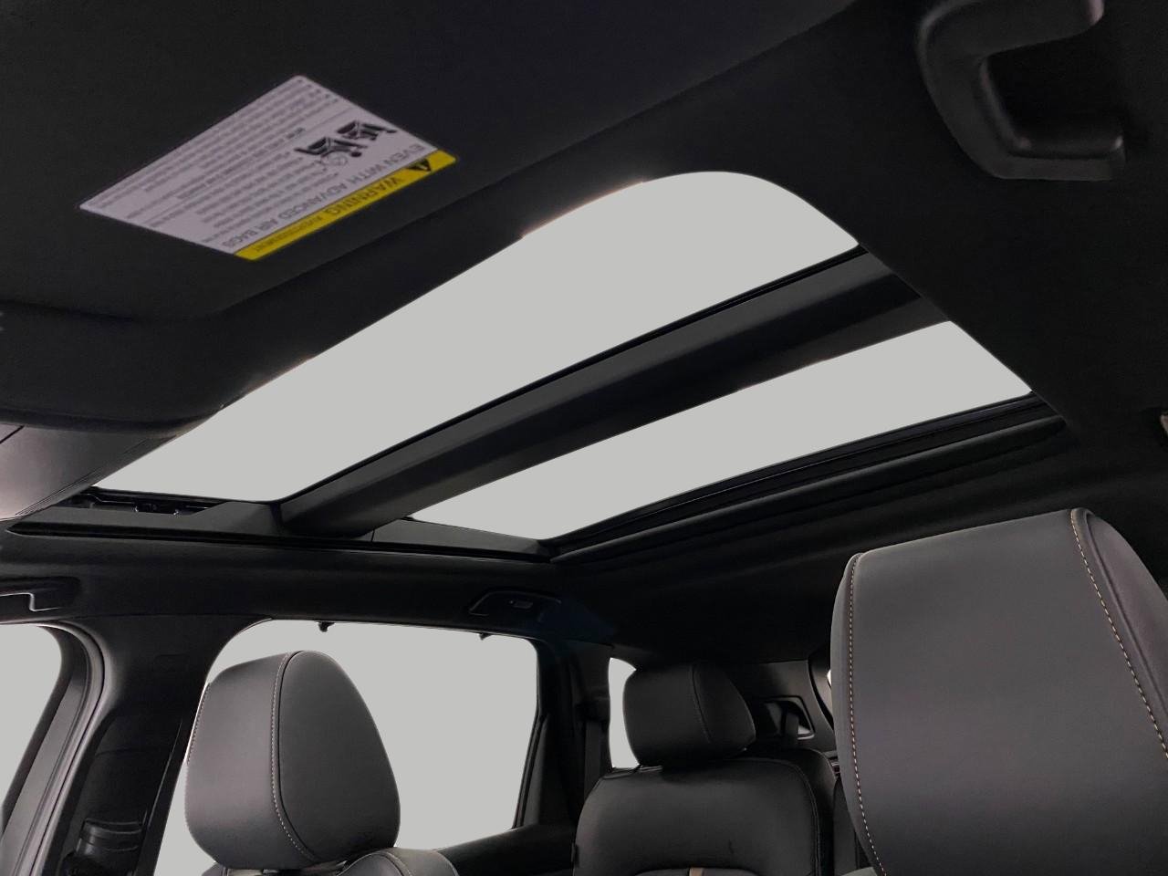 New 2026 MAZDA CX-90 Plug-In Hybrid w/ Premium Plus image 32